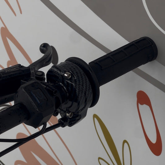 Fake Carbon Surron Throttle